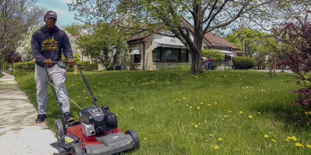 0705 lawn mowing EDITED 1000x666